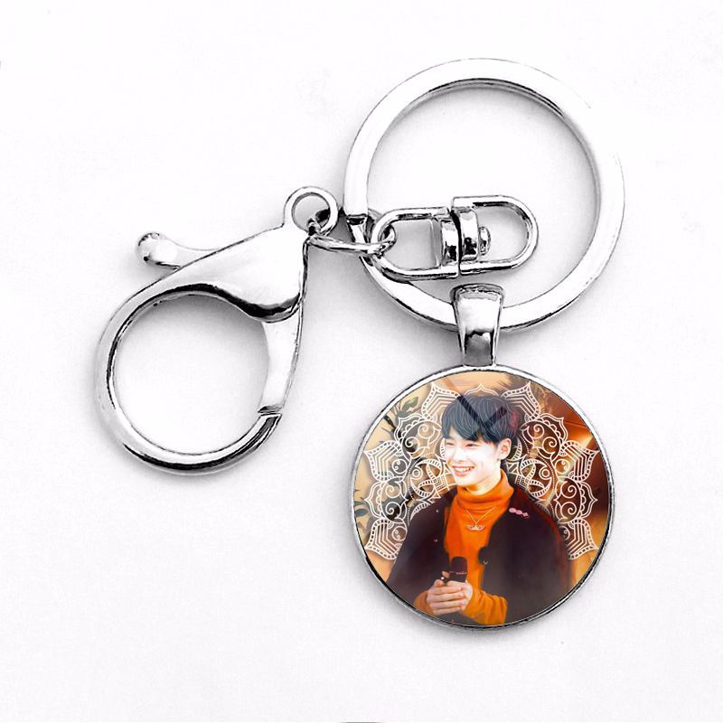 Acrylic Stray Kids Time Gem Keychain (Minimo de Compra 2)  MYA-DiN011