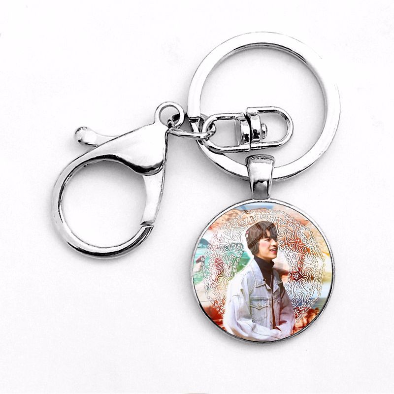 Acrylic Stray Kids Time Gem Keychain (Minimo de Compra 2)  MYA-DiN011