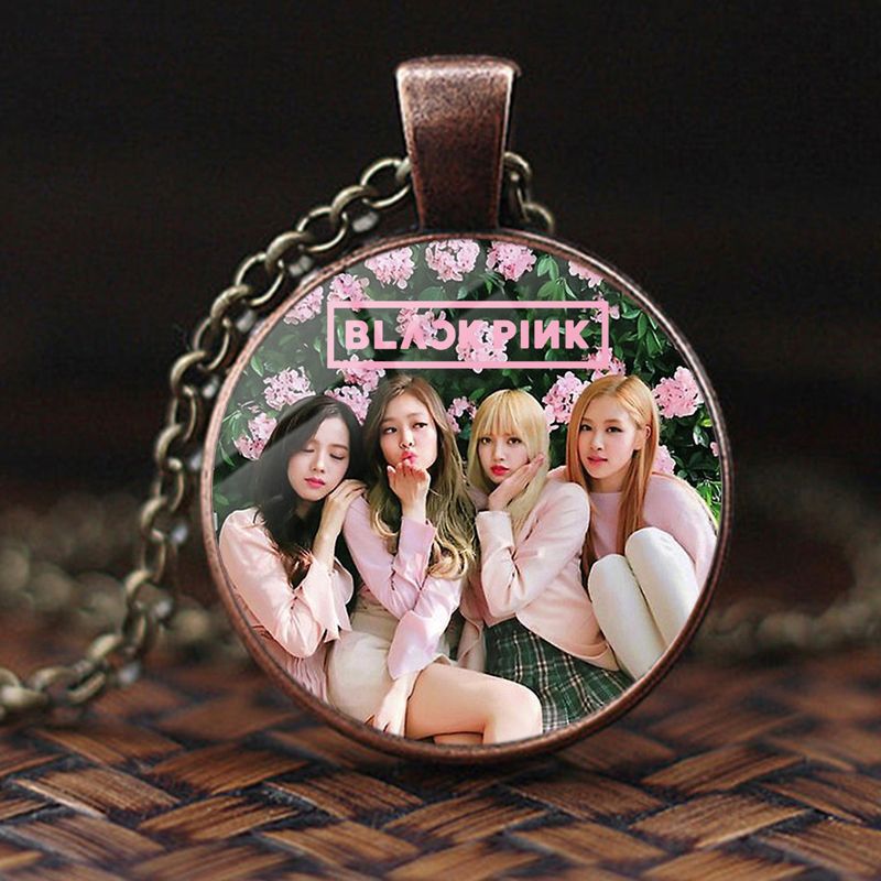 Acrylic Blackpink Time Gem Necklace (Minimo de Compra 2)  MIC-DiN009