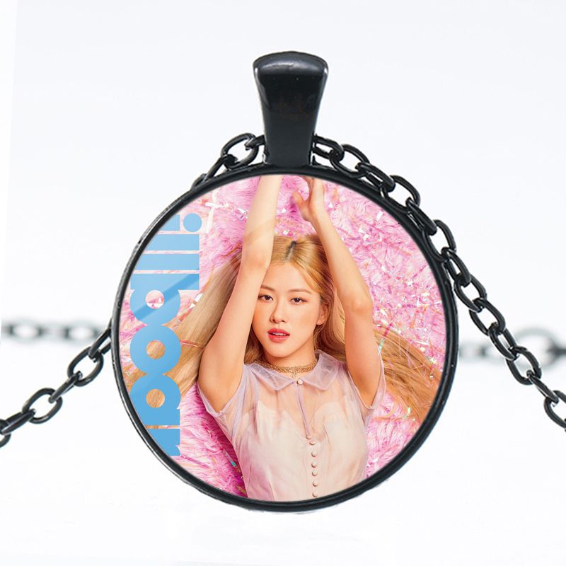 Acrylic Blackpink Time Gem Necklace (Minimo de Compra 2)  MIC-DiN009