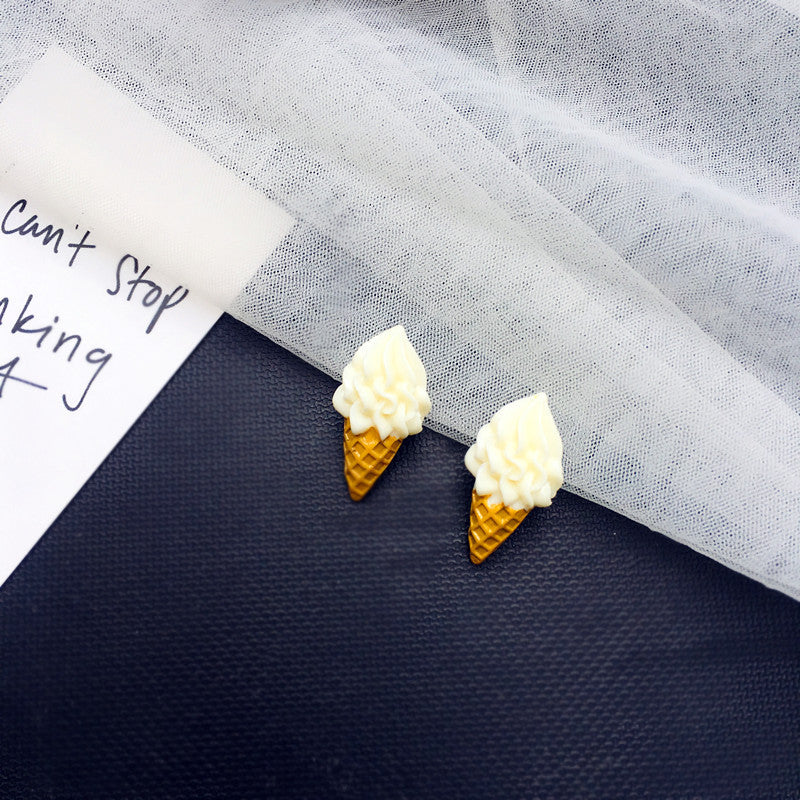 Resin cone ice cream ear clip (Minimo de Compra 2) MIC-ChouT019