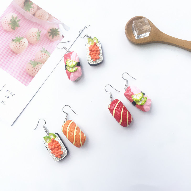 Resin asymmetric sushi ear clip (Minimo de Compra 2) MIC-ChouT012