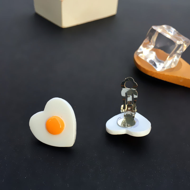 Resin cartoon fried egg ear clip (Minimo de Compra 2) MIC-ChouT021