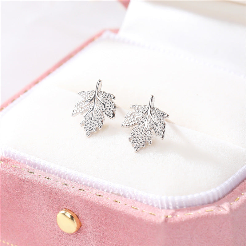 S925 sterling silver maple leaf earrings US-JiaY016