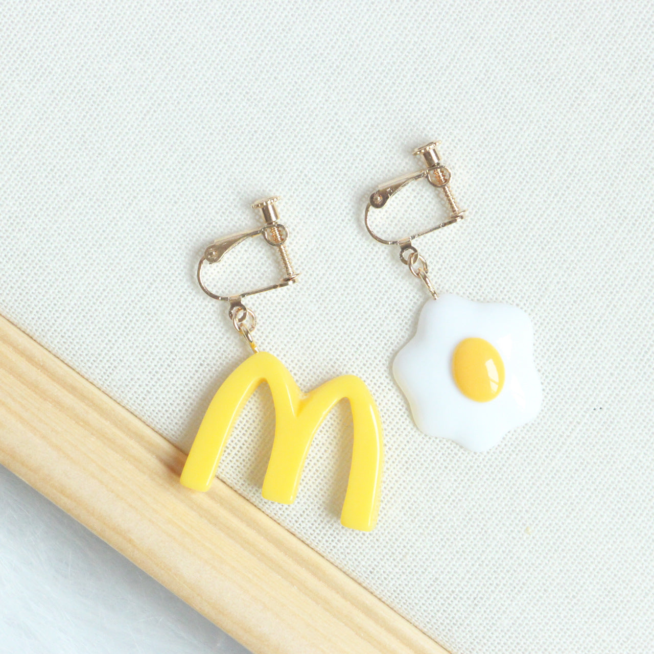 Alloy Fried Egg Letter Zircon Earrings MIC-FanQ007