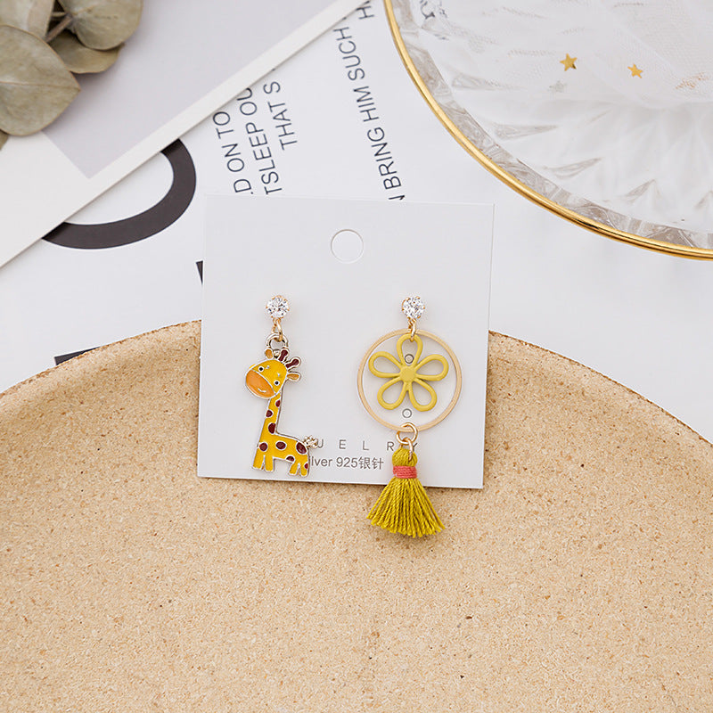 Acrylic asymmetric animal earrings MIC-MDD012