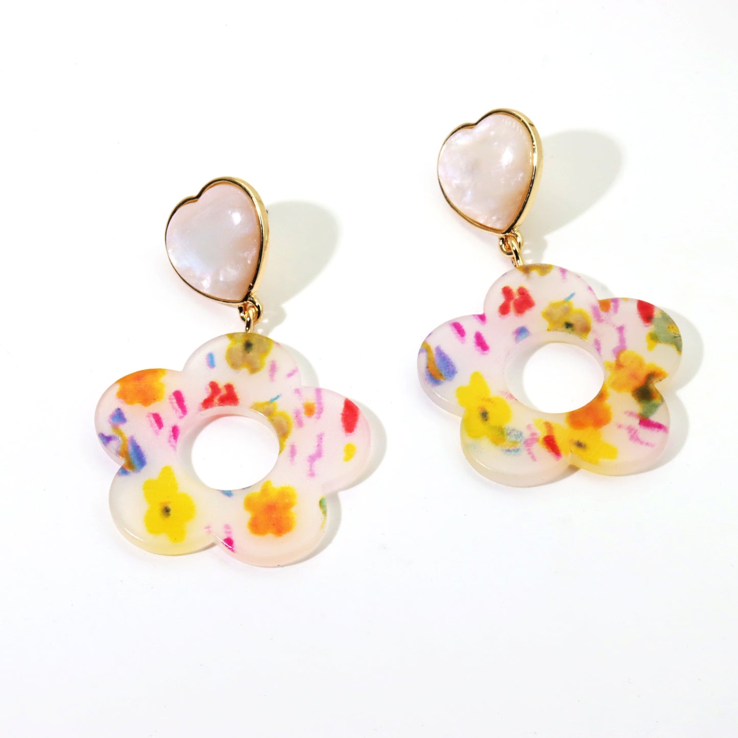 Acrylic Peach Heart Flower Earrings MIC-FeiF005