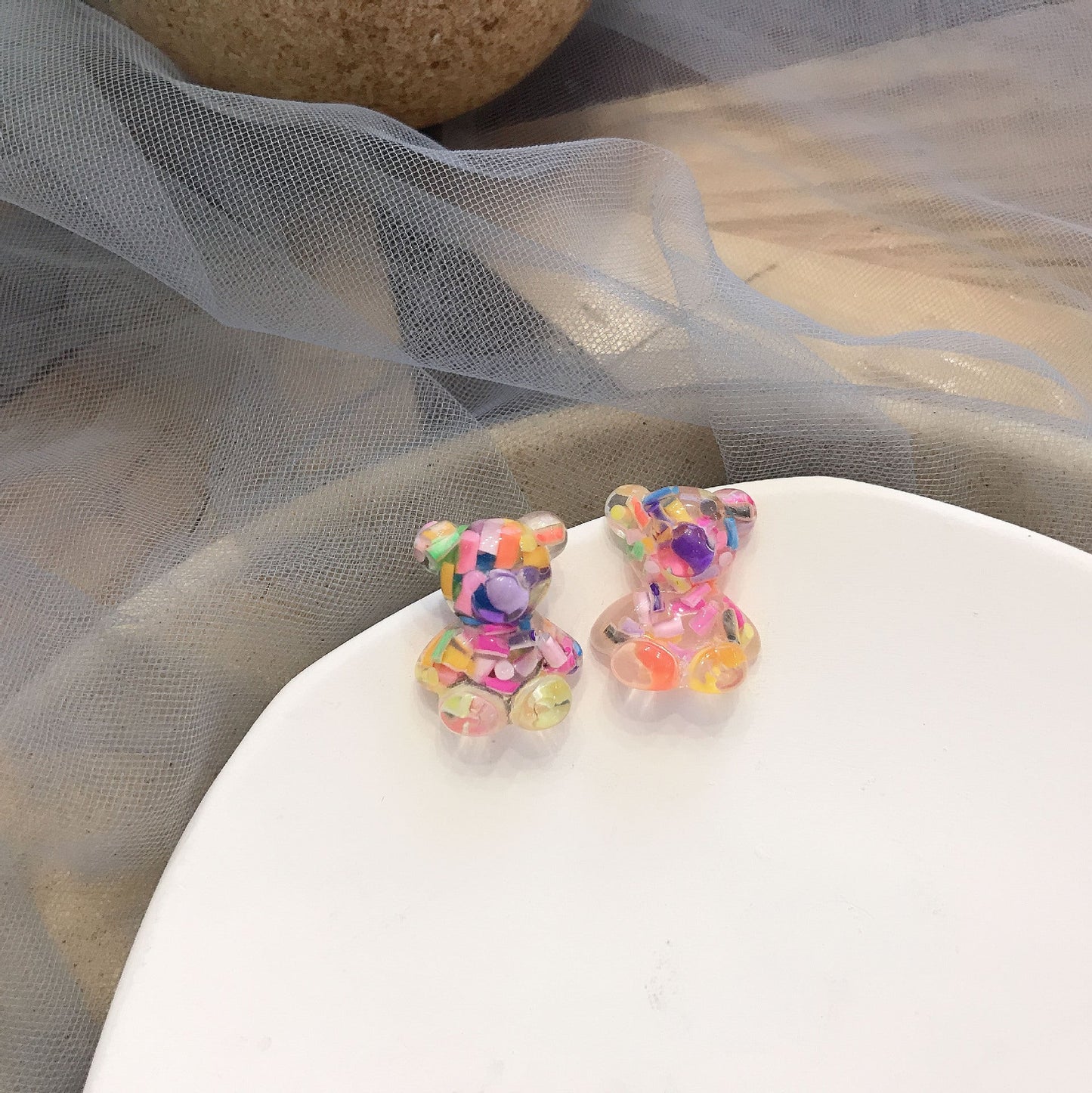 Resin Bear Color Earrings MIC-YiJ016