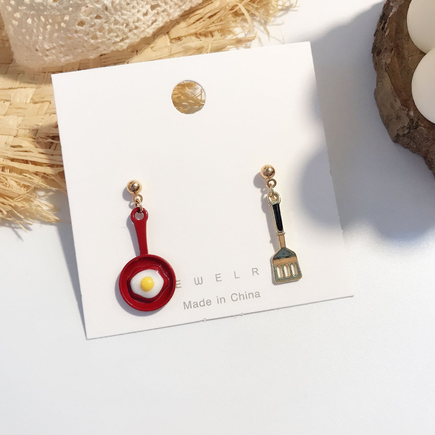 Resin pan poached egg earrings MYA-YiJ018