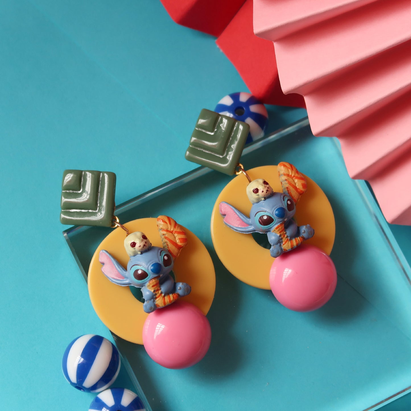 Resin cartoon fun earrings MIC-XME003