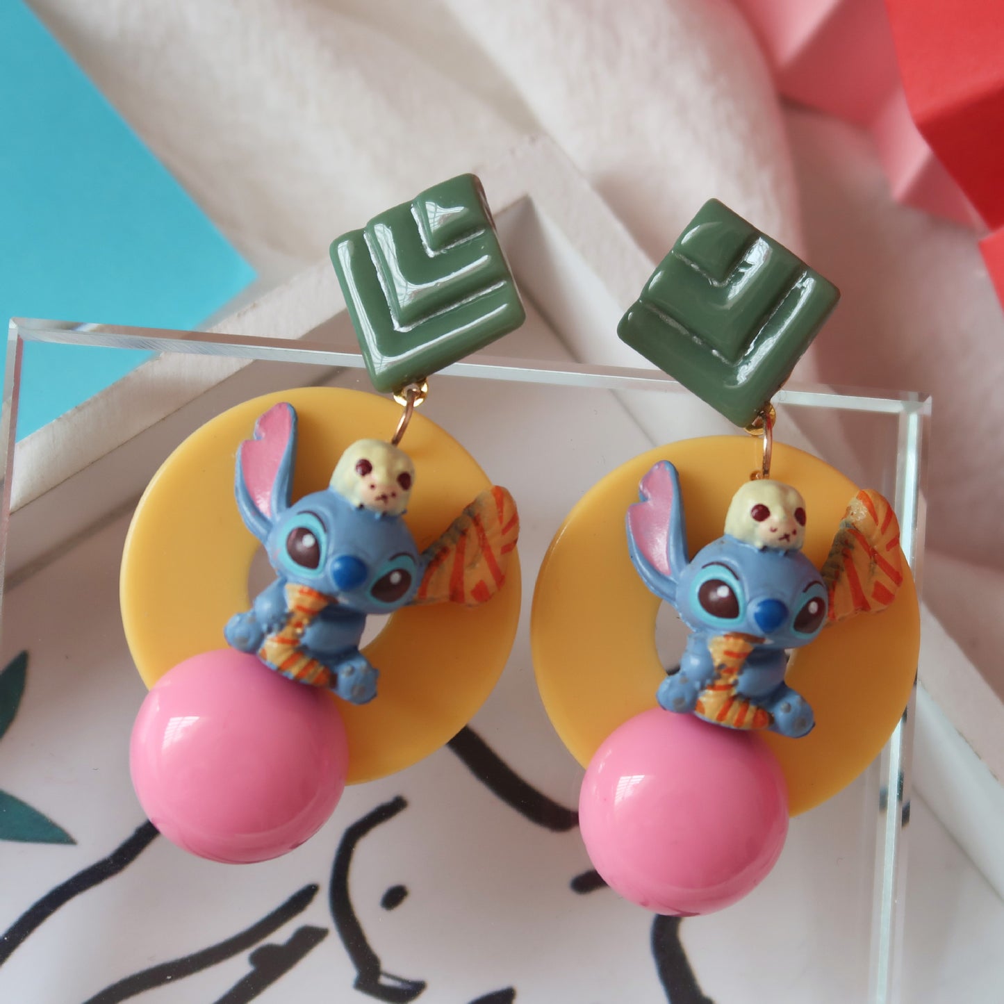 Resin cartoon fun earrings MIC-XME003