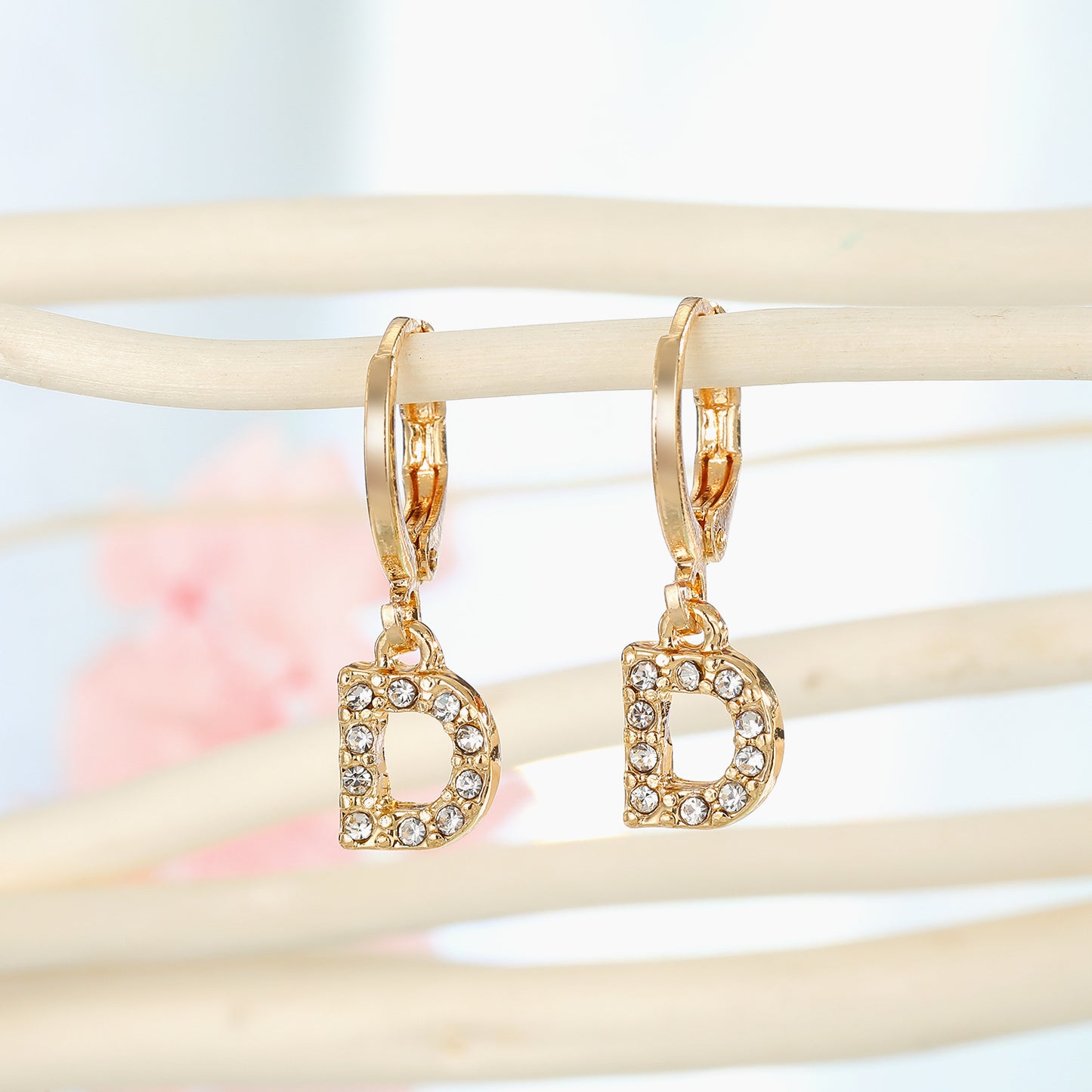 Alloy English Letter Earrings (Minimo de Compra 5) MIC-JueJ025