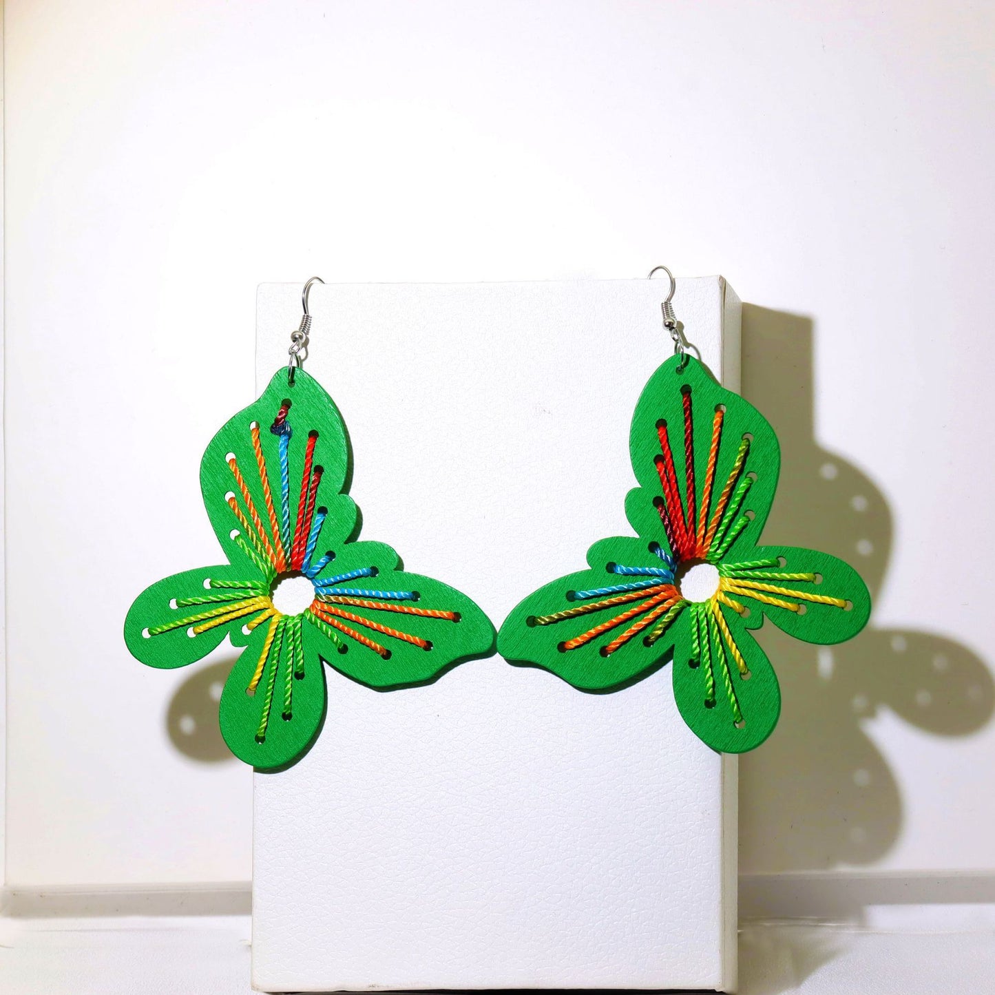 Acrylic green butterfly earrings MIC-FeiF004