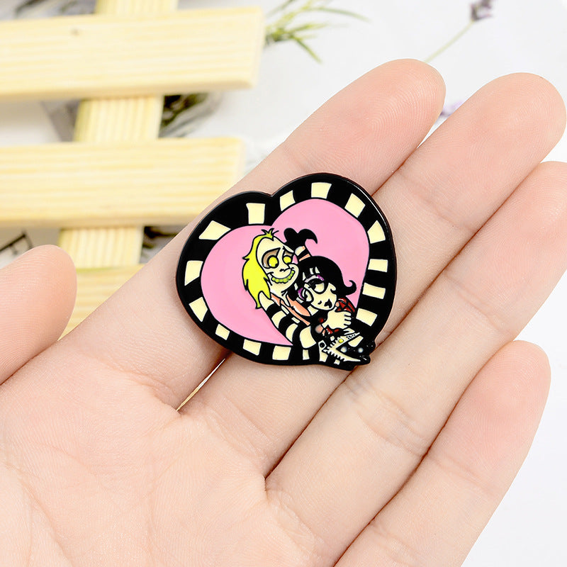 Alloy backpack badge brooch MIC-XuX005