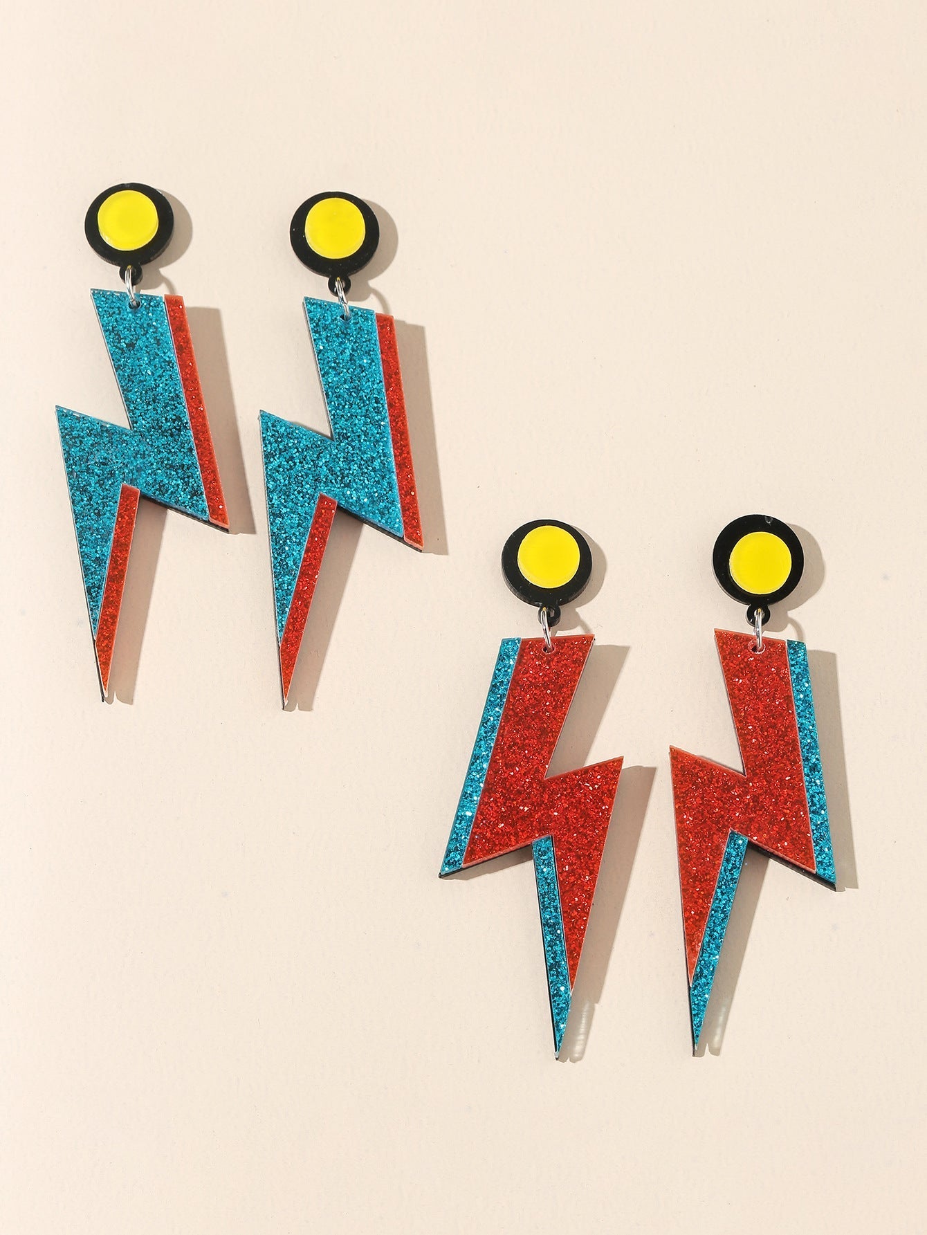 Acrylic color lightning earrings (Minimo de compra 2) MIC-GanL013