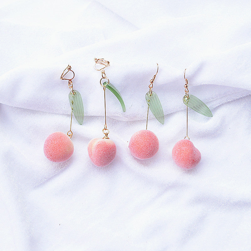 Resin Cute Sweet Peach Ear Clip (Minimo de Compra 2) MYA-XieN044