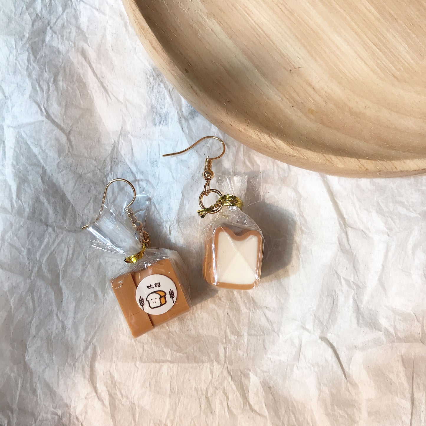 Resin simulation toast bread earrings (Minimo de Compra 2) MYA-JiX047