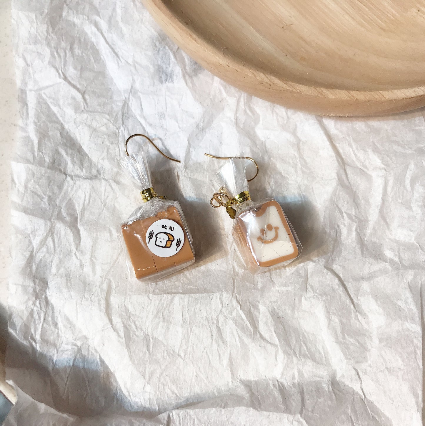 Resin simulation toast bread earrings (Minimo de Compra 2) MYA-JiX047