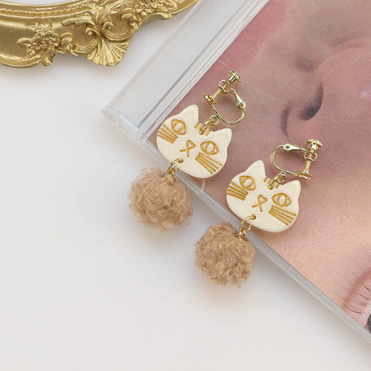 Alloy Wine Red Peach Heart Cat Earrings MIC-QingJ056