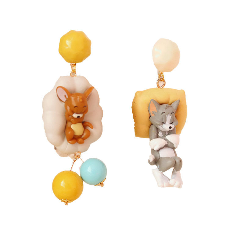 Resin Tom and Jerry Asymmetric Earrings MIC-XME008