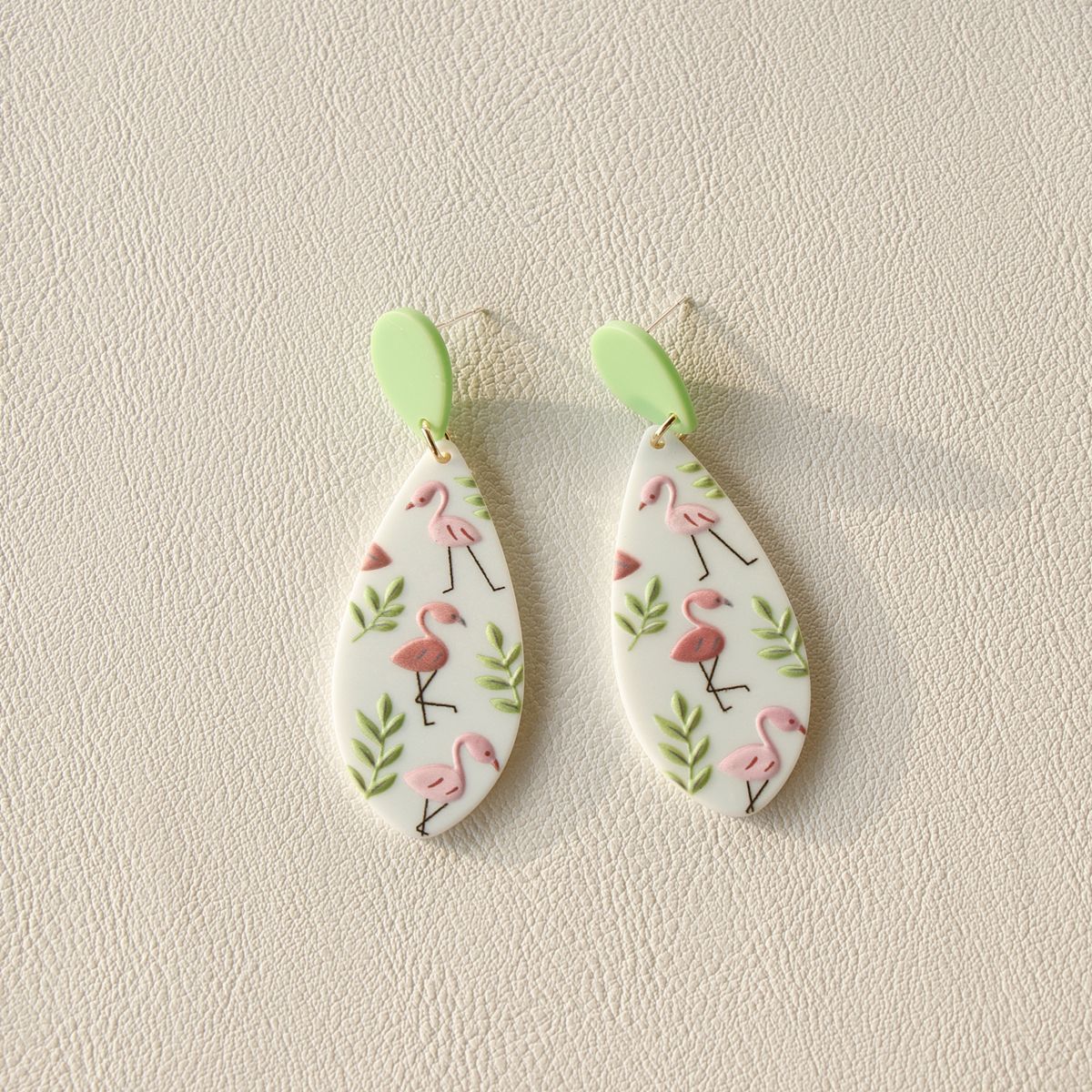 Acrylic exaggerated large earrings MIC-OuY011