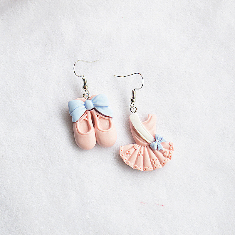 Resin dance suit ballet shoe ear clip (Minimo de Compra 2) MIC-XieN039