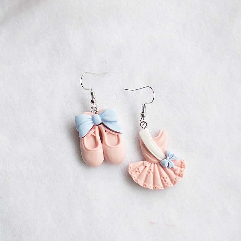 Resin dance suit ballet shoe ear clip (Minimo de Compra 2) MIC-XieN039