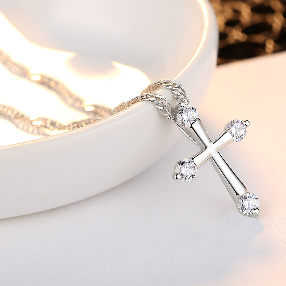 Alloy round zirconium cross necklace (Minimo de Compra 2)  MYA-WeiL005