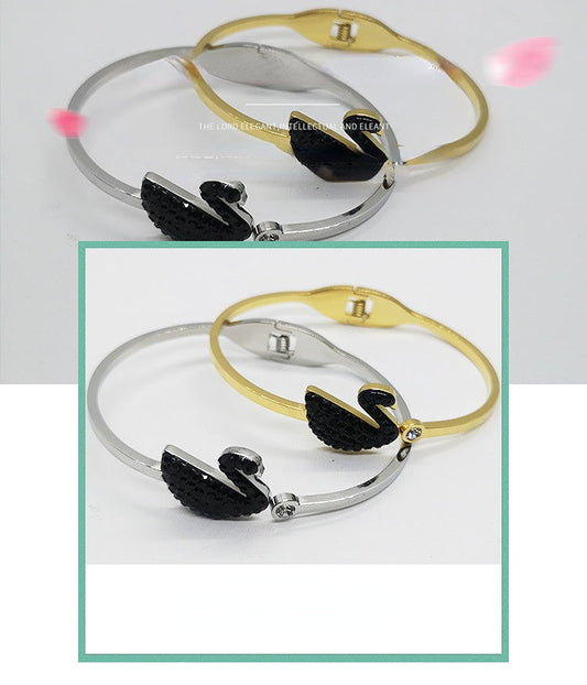 Bracelet Black Swan Spring Opening Stainless Steel QianH005