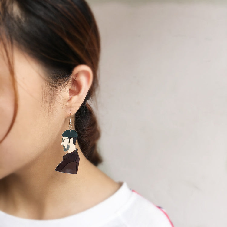 Acrylic cartoon asymmetric earrings MIC-ChouT005