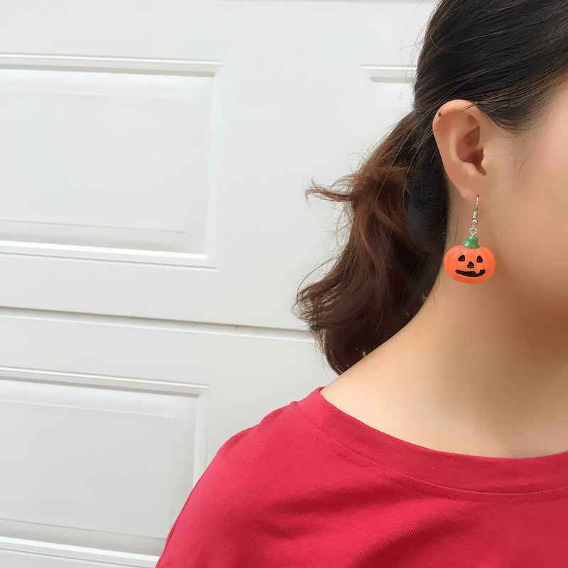 Resin pumpkin ghost vampire ear clip (Minimo de Compra 2) MIC-ChouT015