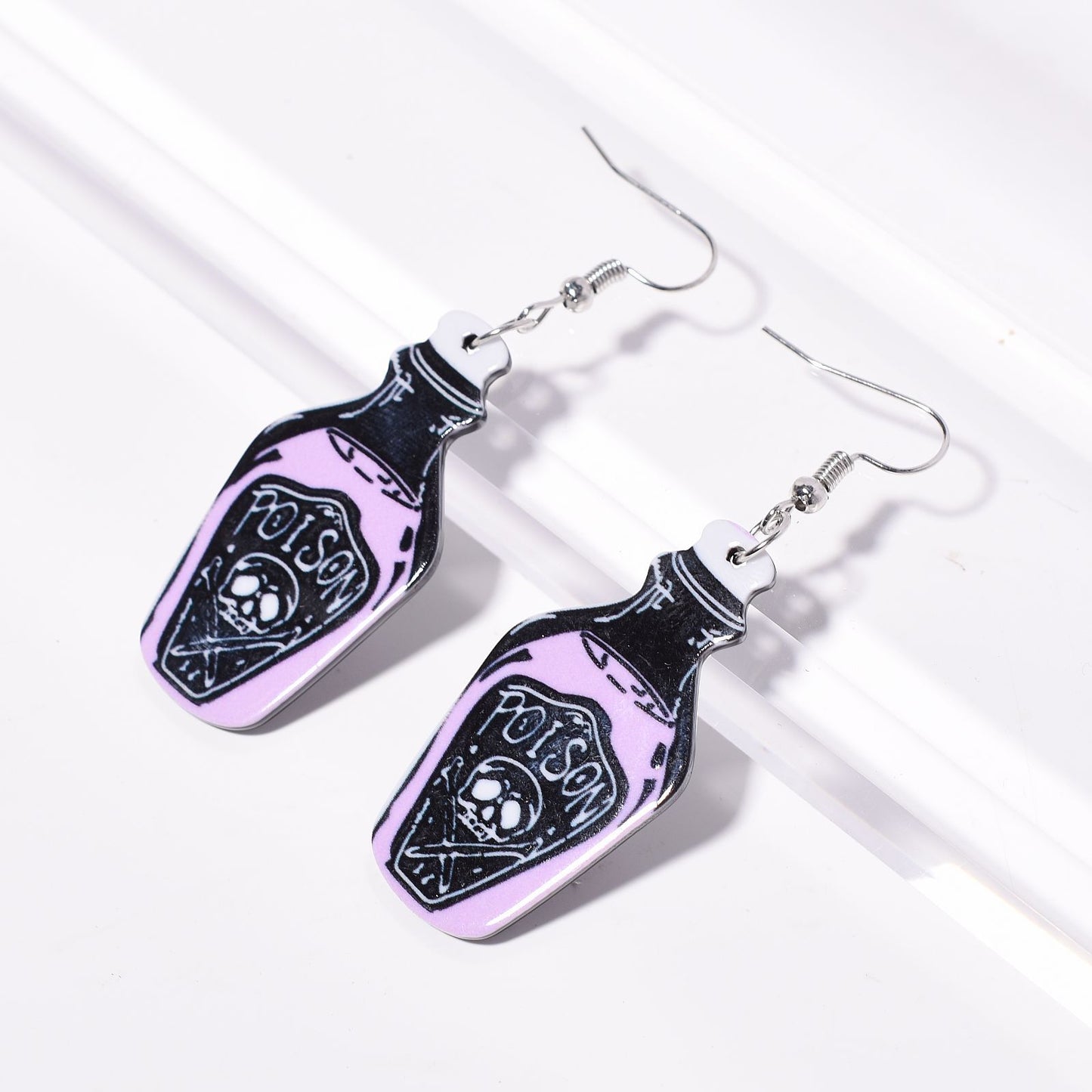 Acrylic Skull Poison Wine Bottle Earrings MYA-XunT011