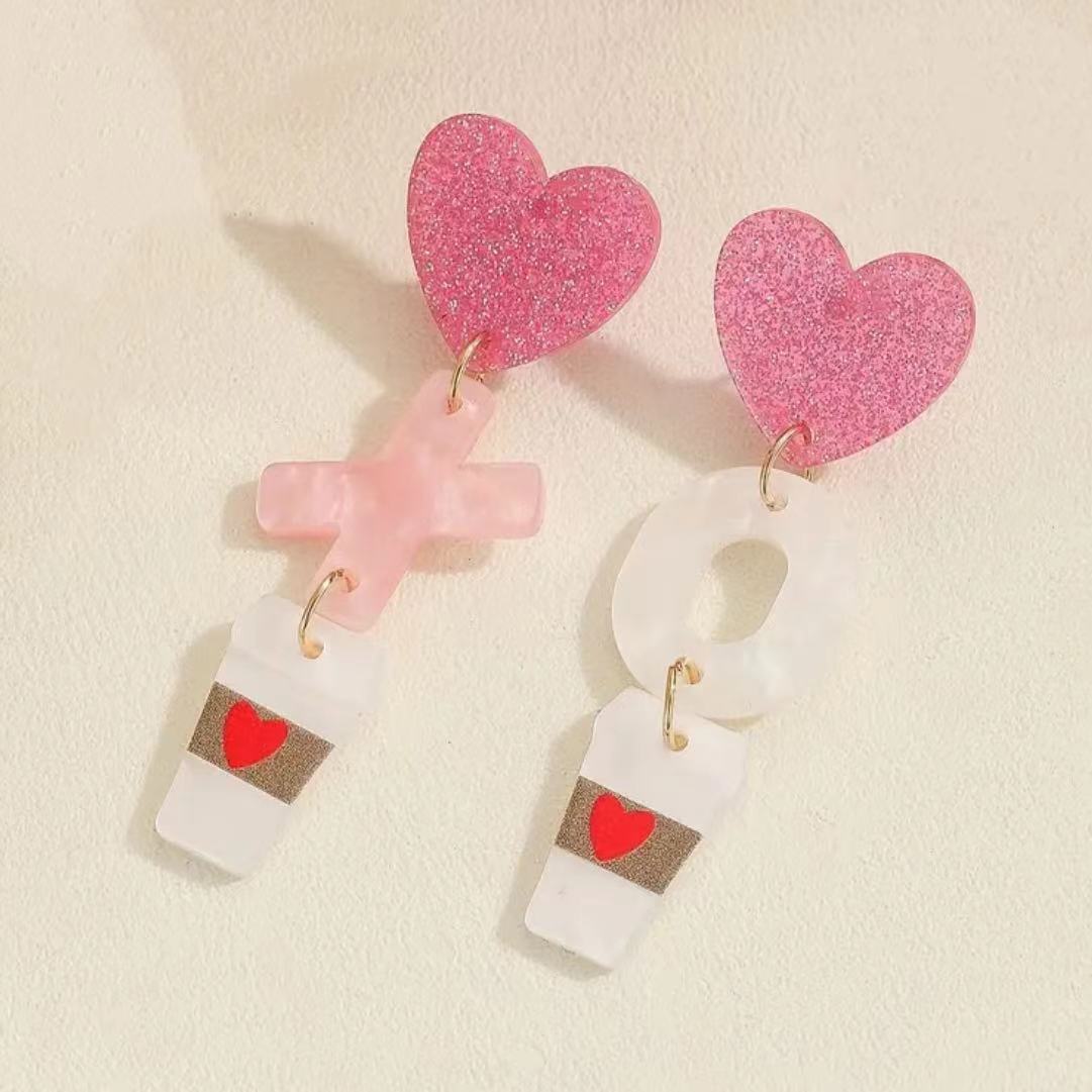 Acrylic Peach Heart XOXO Red Lips Love Earrings (Minimo de compra 2) MYA-AnD008