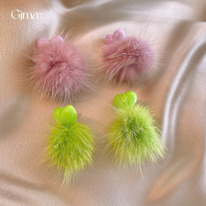 Alloy acrylic hair ball earrings (Minimo de compra 2) MYA-FengM005