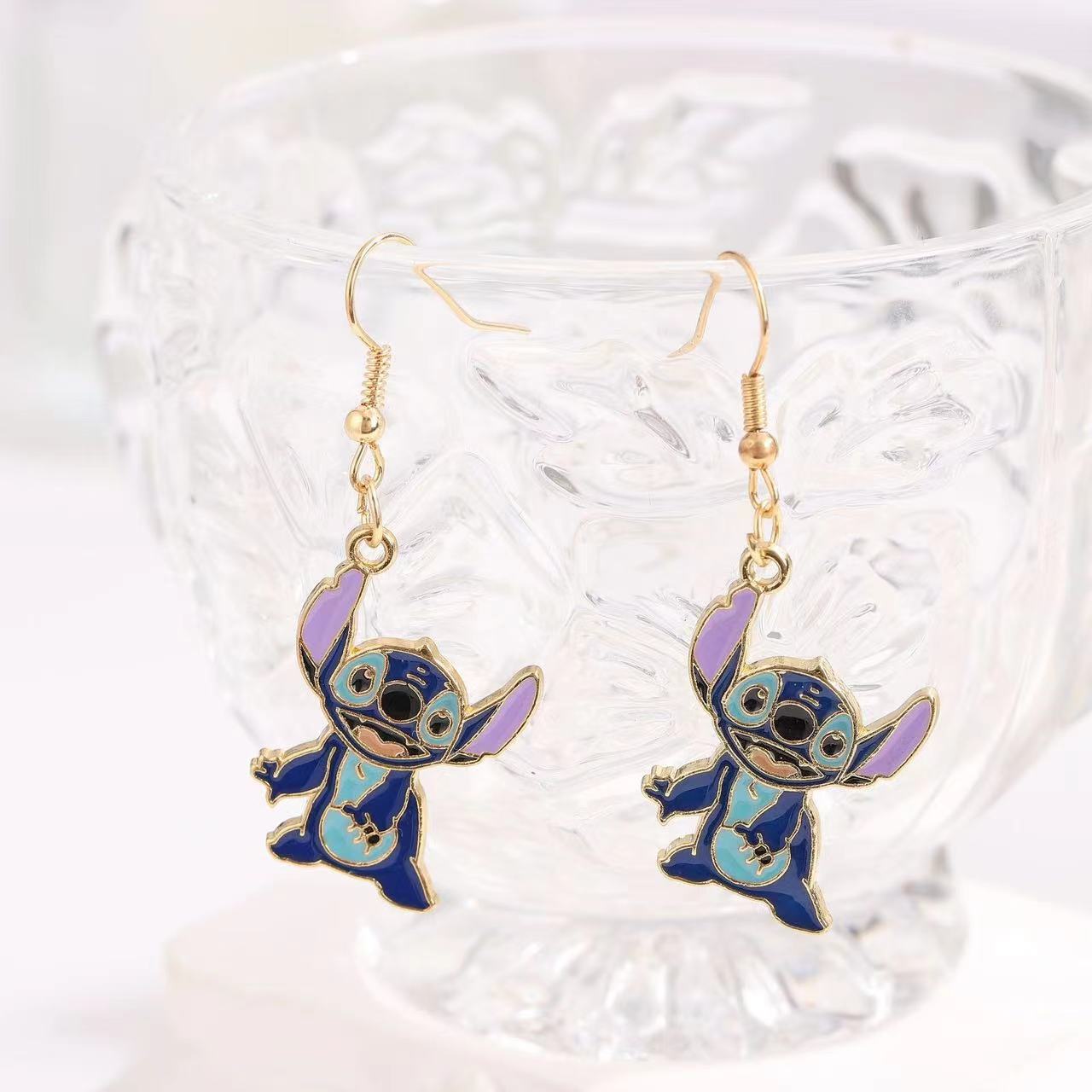 Alloy cartoon anime earrings (Minimo de compra 2) MIC-MingX010