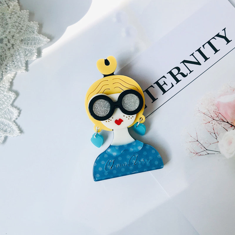 Acrylic Glasses Girl Cute Brooch Minimo de compra≥2 MIC-BenD0010