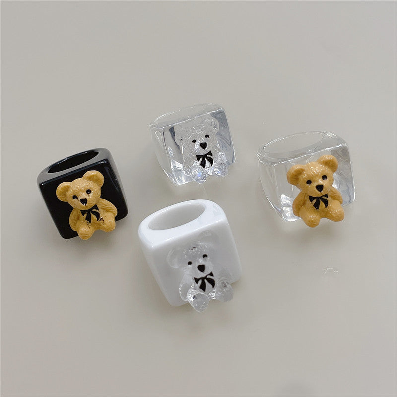 Resin Vintage Bear Ring MIC-JianY002