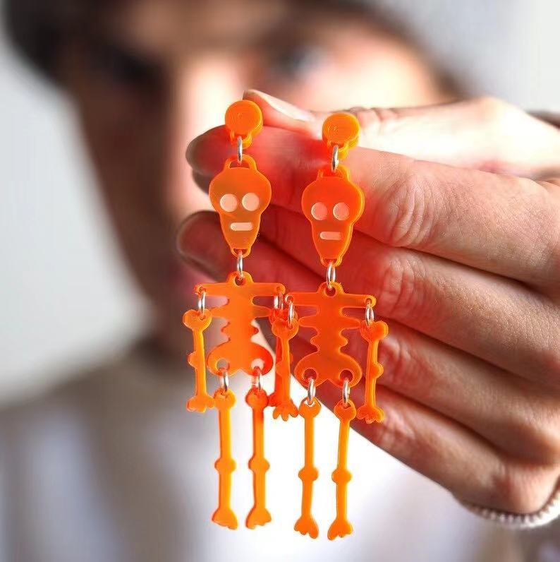 Alloy acrylic luminous skull earrings (Minimo de compra 2) MIC-AnD004