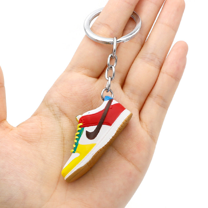 plastic trend skateboard shoes keychain (M) MIC-QLP002