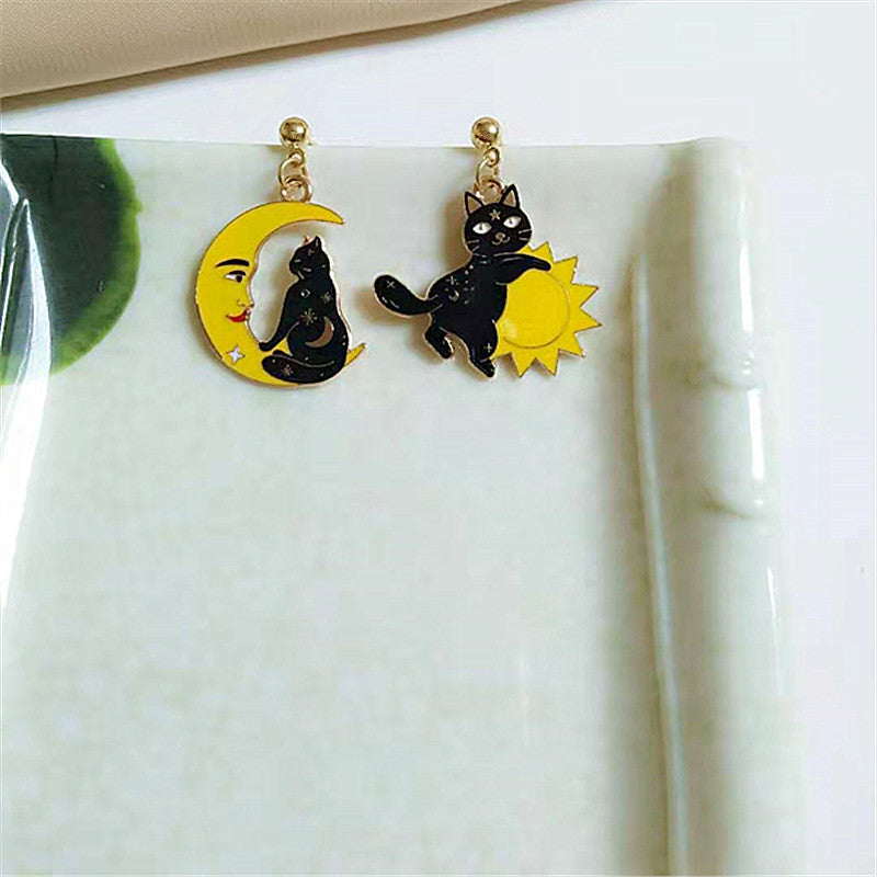 Alloy Asymmetric Cat Sun Moon Earrings MIC-AiM014