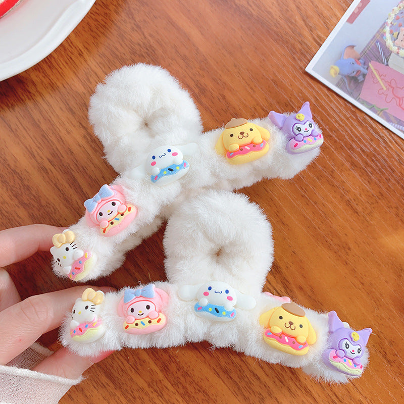 Acrylic cute cartoon plush hairpin MIC-DiLan005