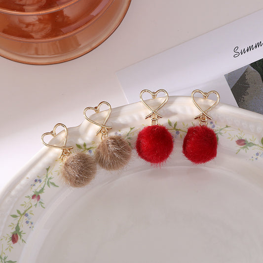 Alloy New Fashion Love Plush Earrings (Minimo de Compra 2) MIC-SBL009