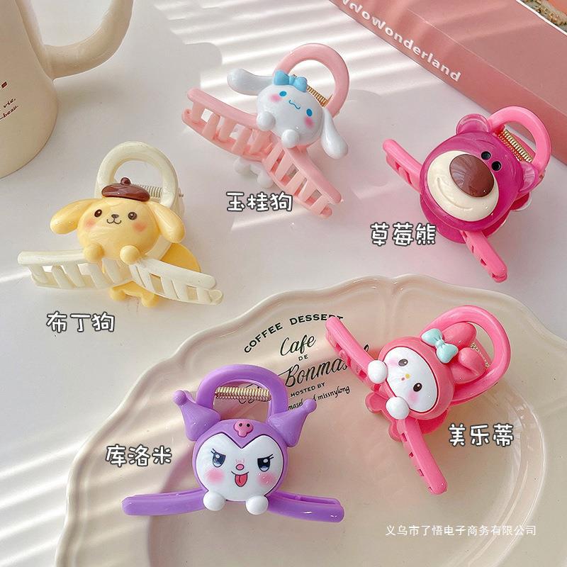 Plastic cartoon hair clip MIC-LiaoW006