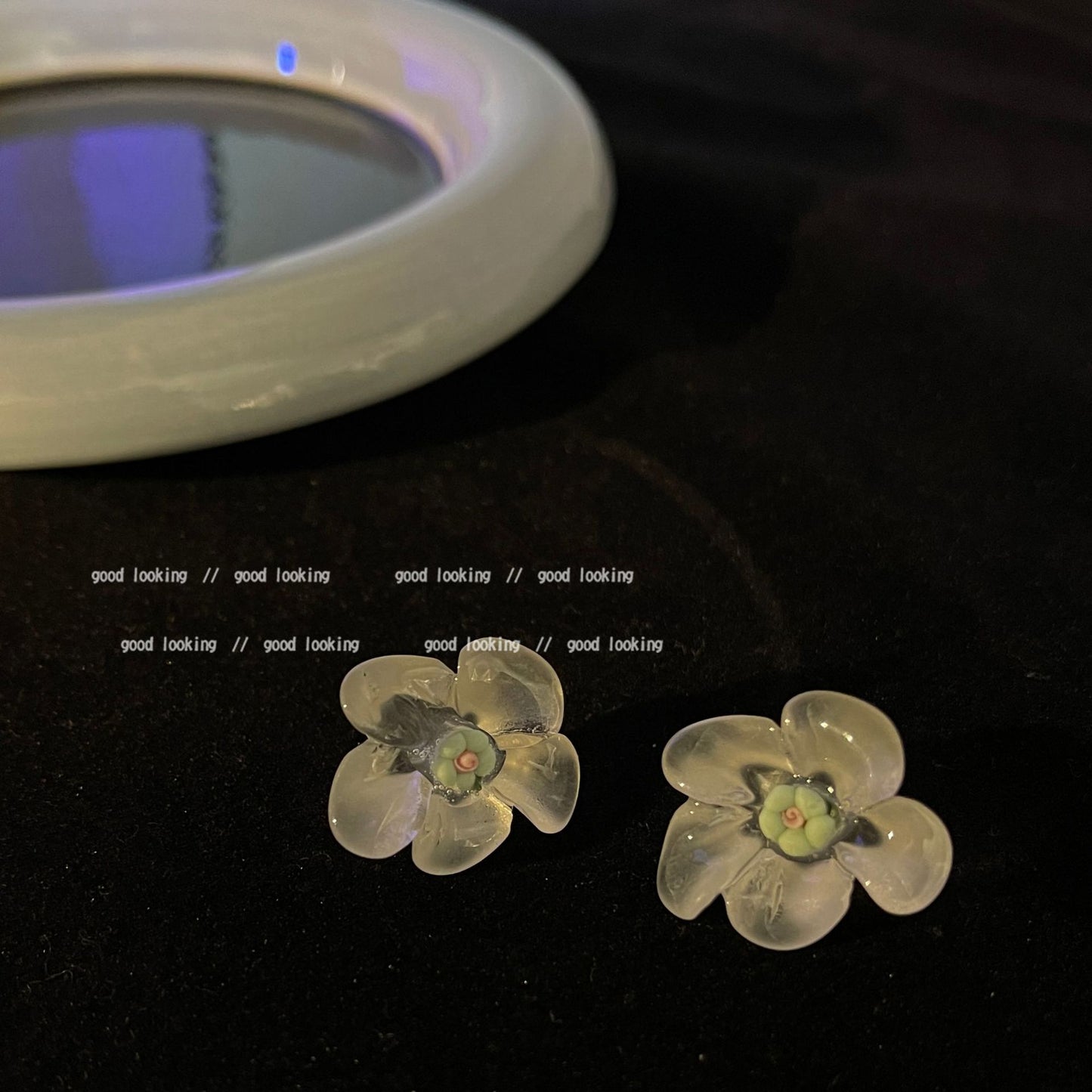 3D Transparent Acrylic Flower Earrings (Minimo de Compra 2) MIC-ErY010