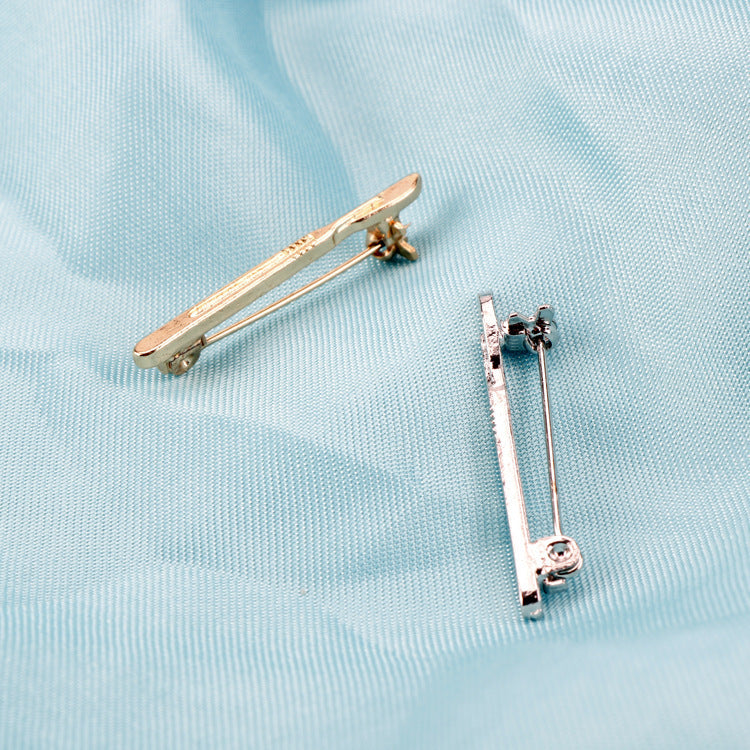 Alloy medical device brooch MIC-AiWen020