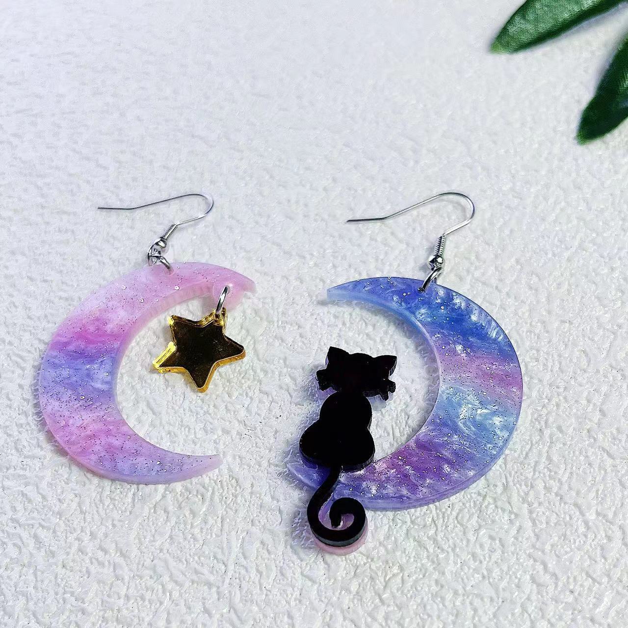 Alloy acrylic moon cat earrings (Minimo de compra 2) MIC-AnD001