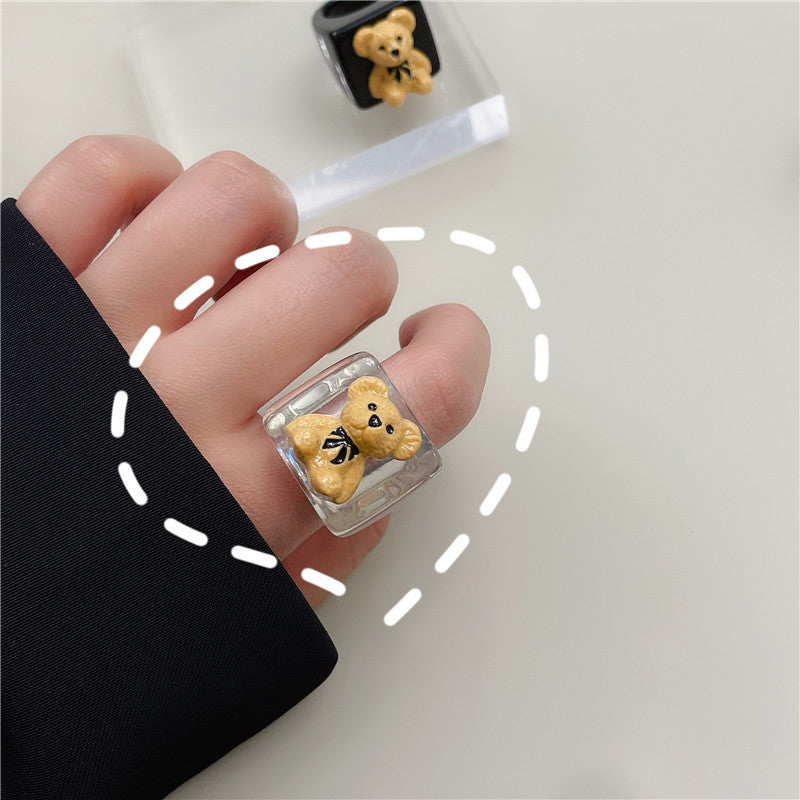 Resin Vintage Bear Ring MIC-JianY002