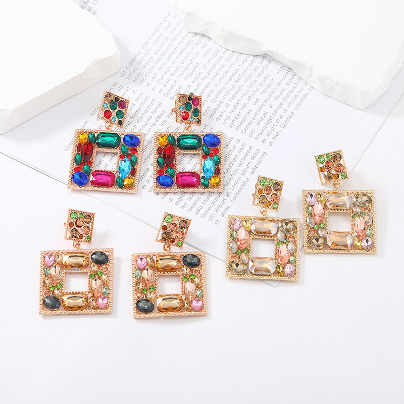 Alloy colored diamond exaggerated quadrilateral ear clip (Minimo de compra 2) MIC-ManT015