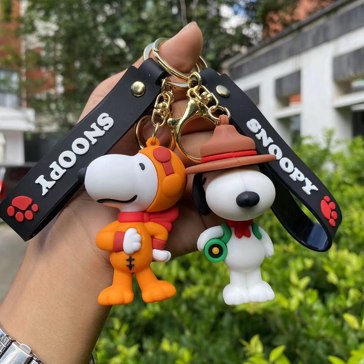 PVC new Snoopy doll keychain MIC-YiS010