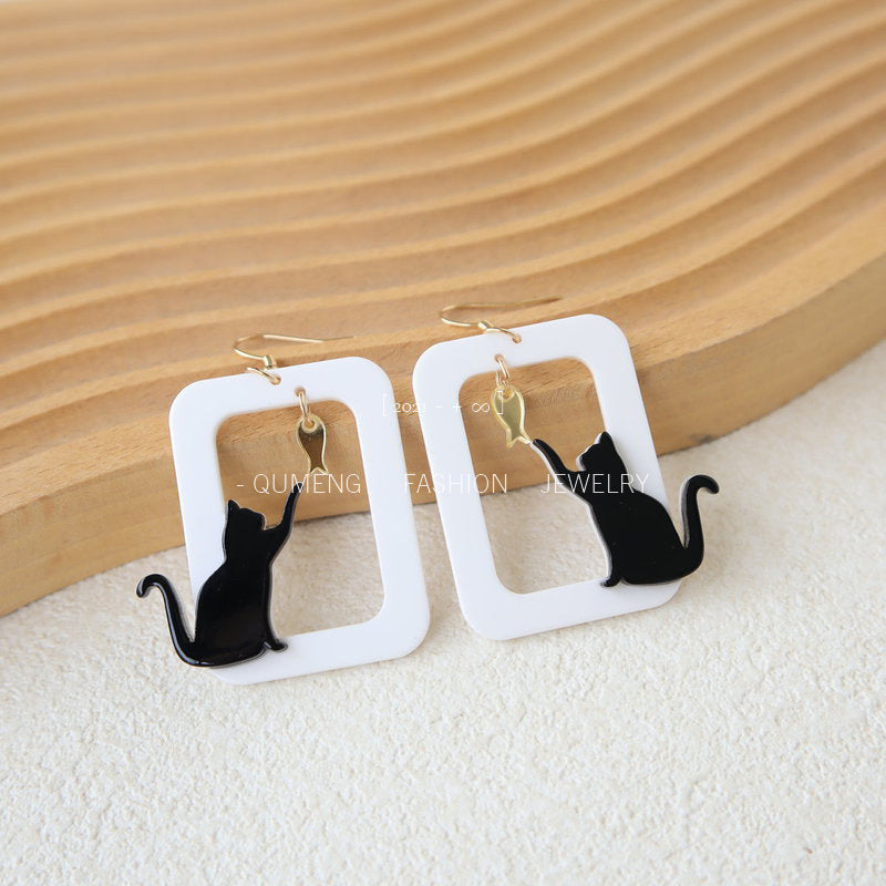 Acrylic cat fish earrings (Minimo de Compra 3) MYA-OuG030